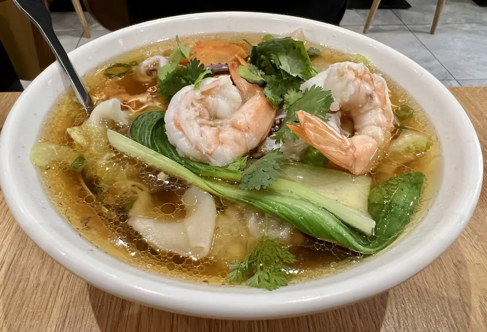 Soupe de Raviolis Aux Fruits de Mer